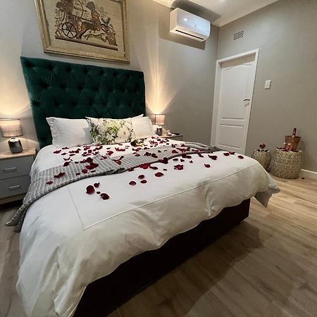 Le'Ciara Luxury Guest House Γιοχάνεσμπουργκ Εξωτερικό φωτογραφία